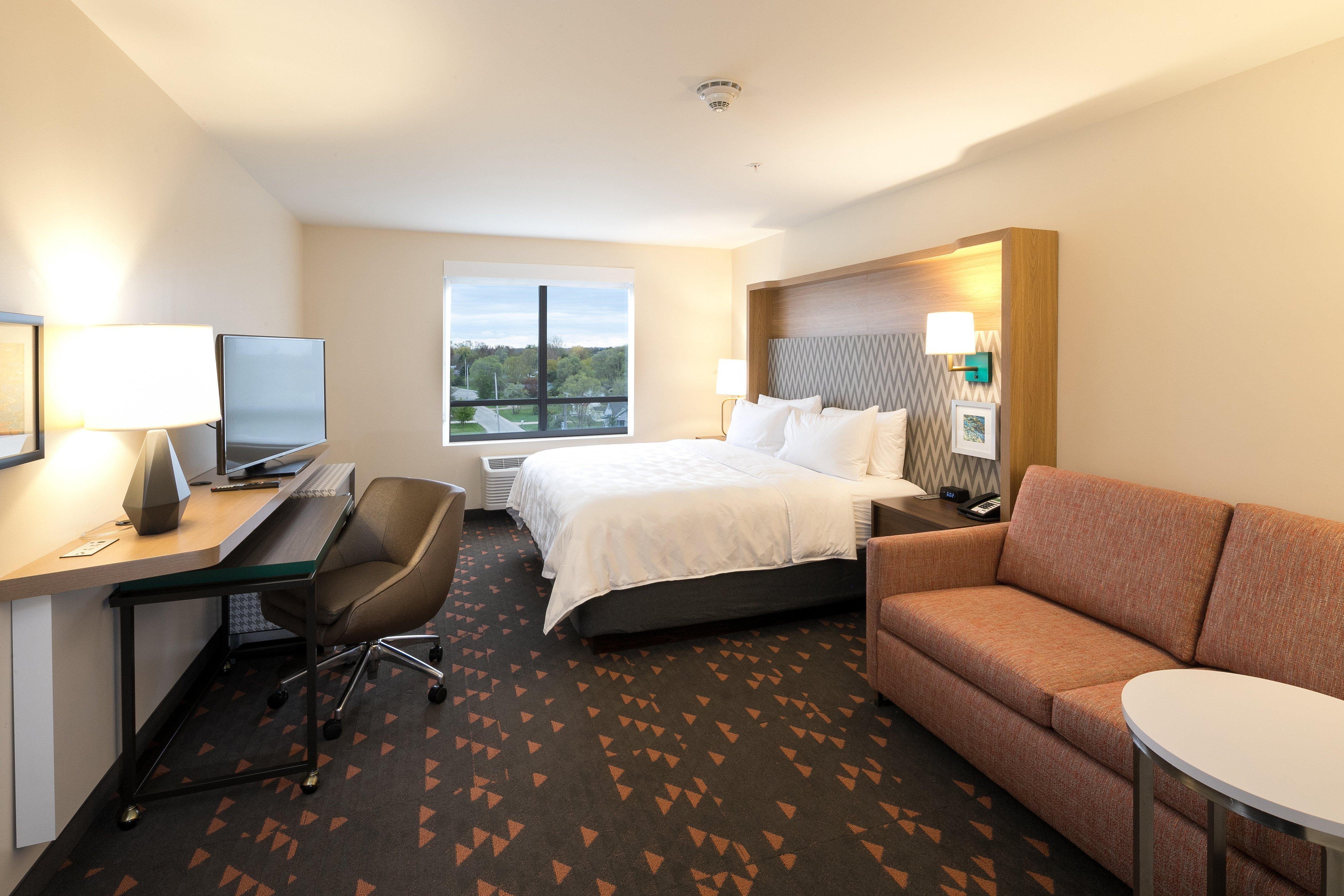 Holiday Inn Hotel & Suites - Mount Pleasant By Ihg מראה חיצוני תמונה