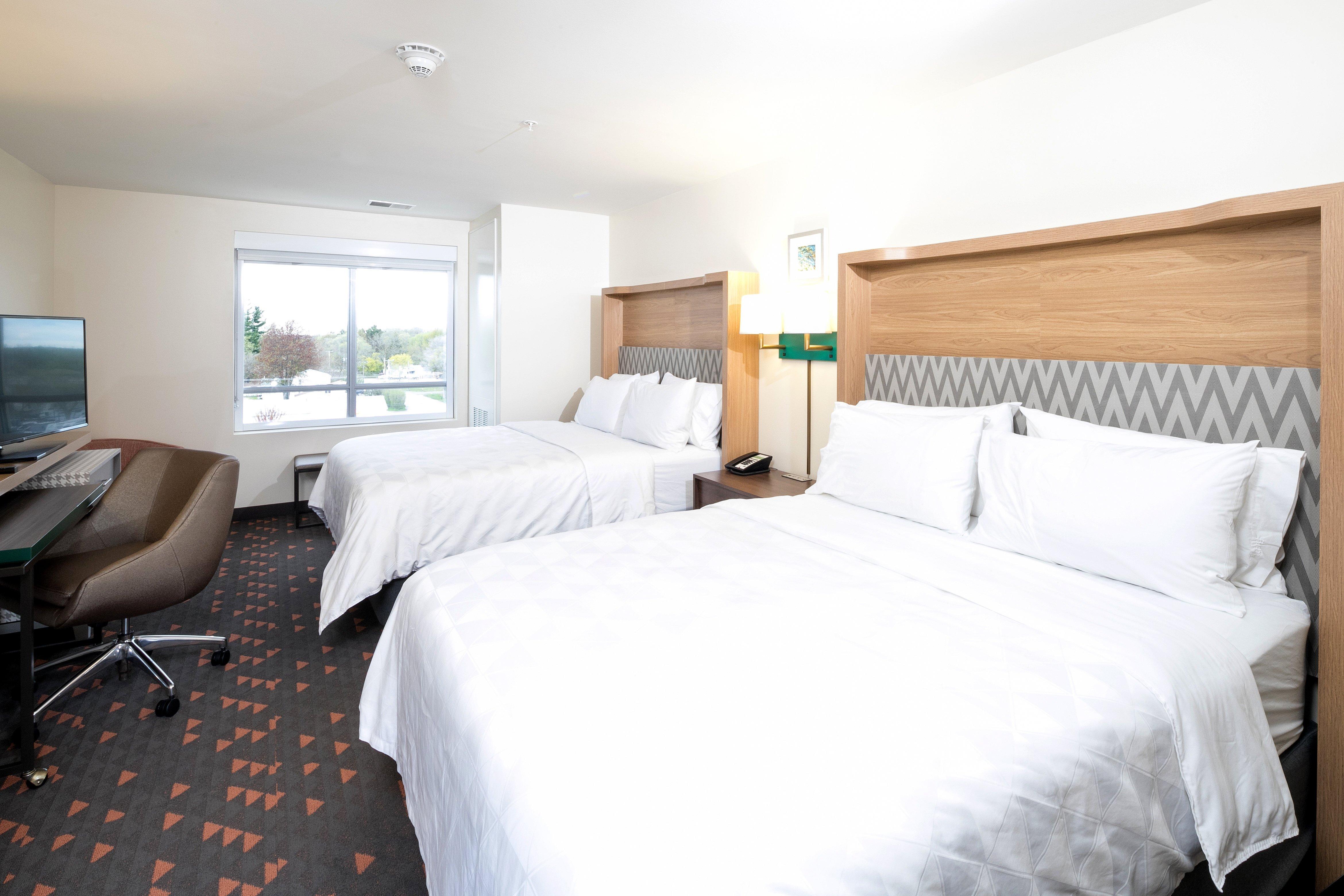 Holiday Inn Hotel & Suites - Mount Pleasant By Ihg מראה חיצוני תמונה