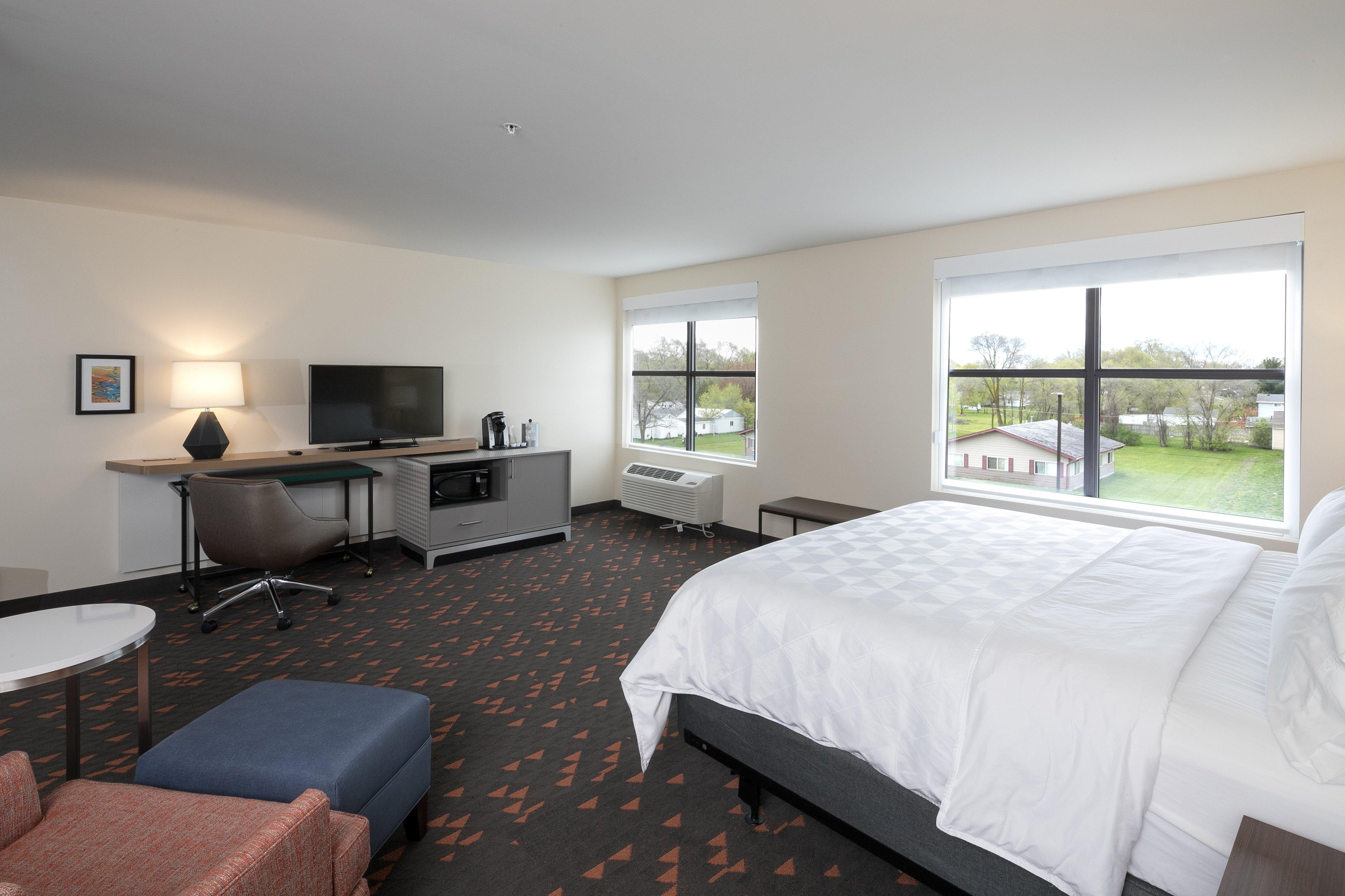 Holiday Inn Hotel & Suites - Mount Pleasant By Ihg מראה חיצוני תמונה