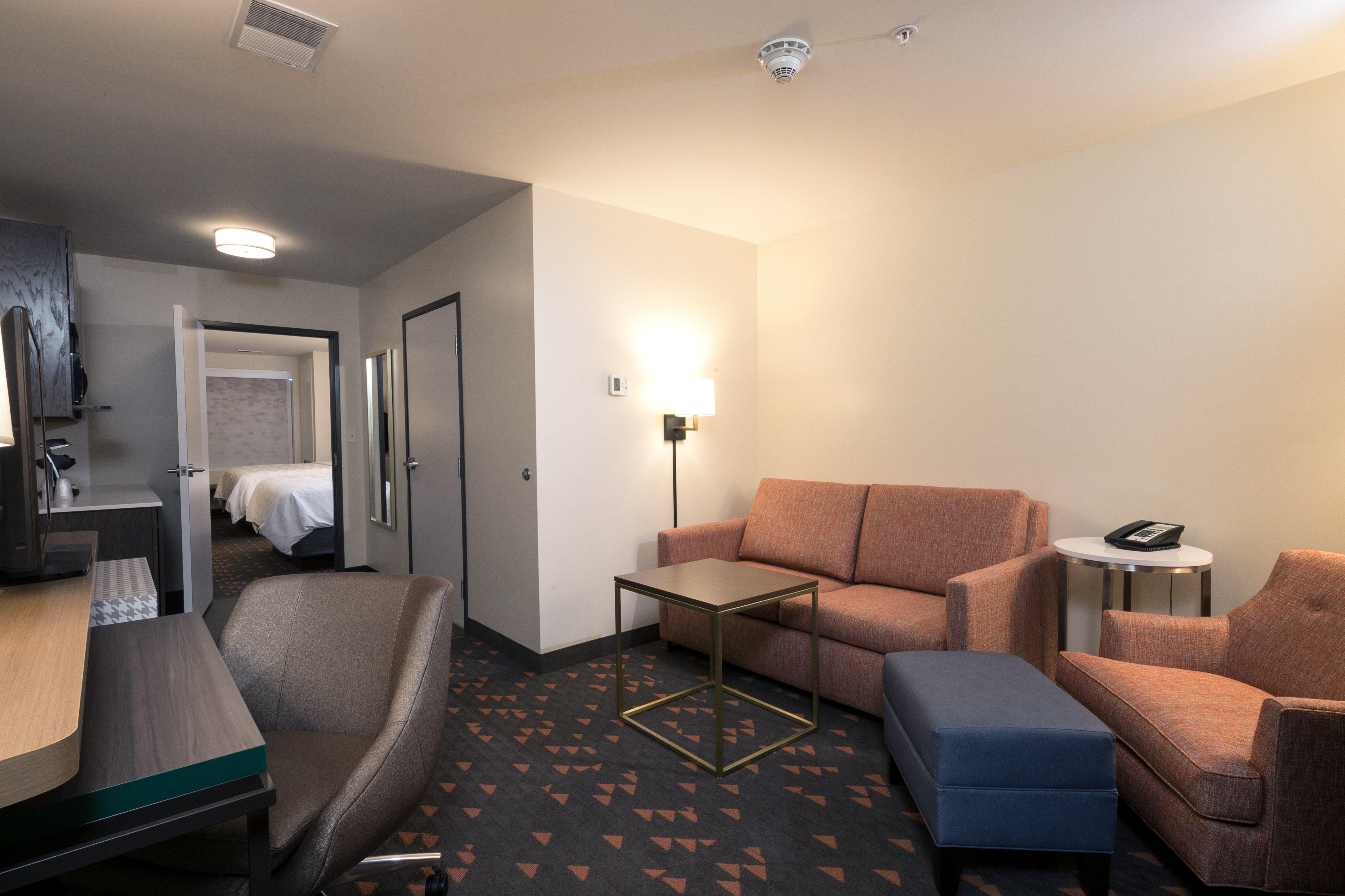 Holiday Inn Hotel & Suites - Mount Pleasant By Ihg מראה חיצוני תמונה